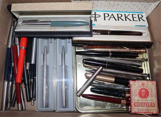 A quantity of pens, including two Parker 51s